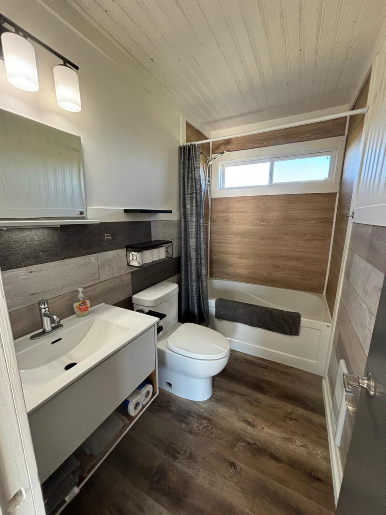 Newly Renovated Confederation Bridge View Cottages Borden-Carleton 외부 사진